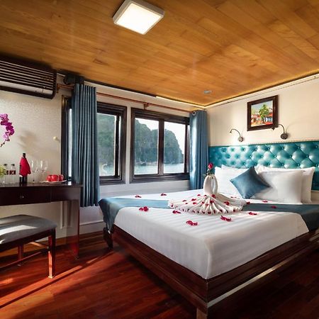 Hotel Charm Boutique Cruise Ha Long Exterior foto