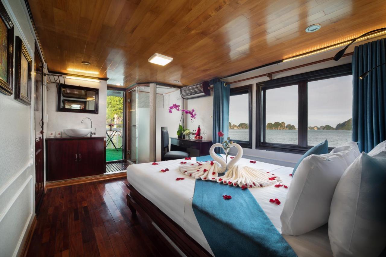 Hotel Charm Boutique Cruise Ha Long Exterior foto